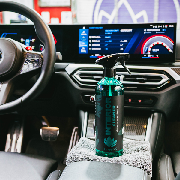 Schonender Innenraumreiniger - GreenX Interior Cleaner 750ml